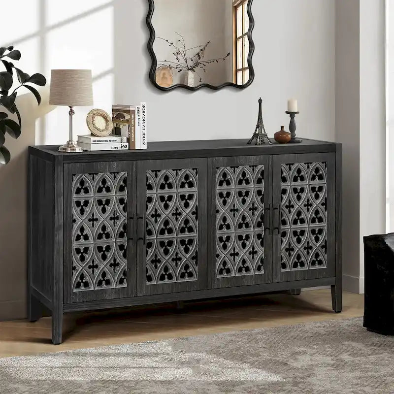 Buffet ancien à quatre portes creuses – Bahut vintage en bois avec portes sculptées de motifs floraux et étagères réglables