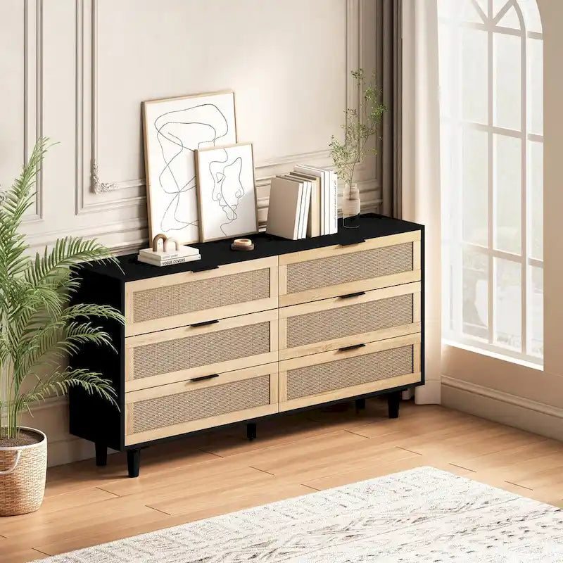 Meuble de rangement 6 tiroirs en rotin de 150 cm de large avec texture tissée naturelle pour salon ou chambre à coucher